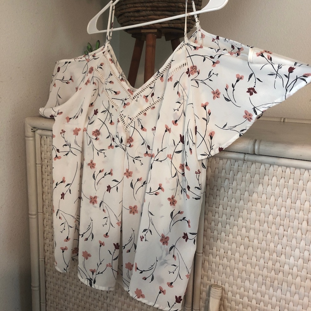 ** Sienna Sky ** Open Shoulder White / Pink Floral Blouse